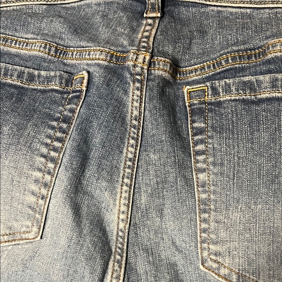 Torrid #Feelthefit Crop Boyfriend Vintage Stretch Blue Distressed Jeans size 22 - Picture 11 of 15